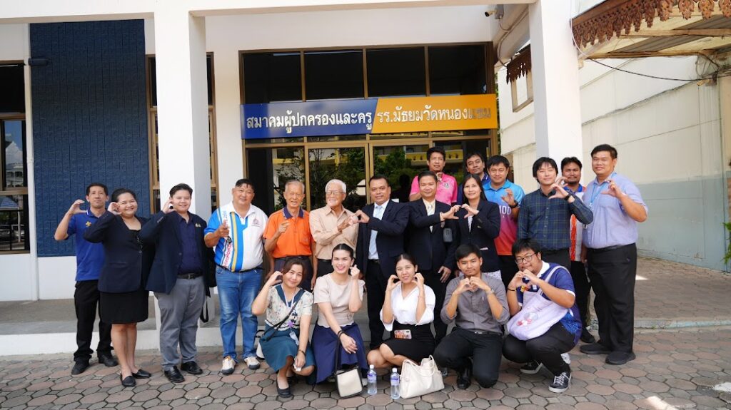 ยินดีต้อนรับ  ผอ.สุริยันต์  เหล่ามะลึก ผู้อำนวยการโรงเรียนมัธยมวัดหนองแขม   ด้วยความยินดียิ่ง  วันที่    2 ตุลาคม     2568