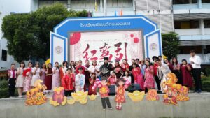 ผอ. สุริยันต์ เหล่ามะลึก    ประธานเปิดงานวันตรุษจีน   วันศุกร์ที่ 14 กุมภาพันธ์ 2569  ณ โรงเรียนมัธยมวัดหนองแขม